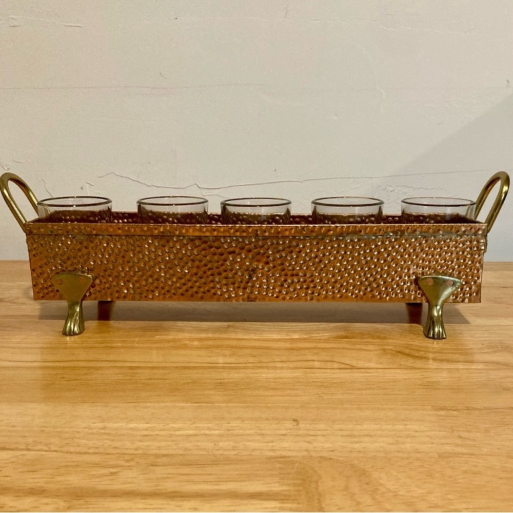 Hammered Metal Footed Container with 5 Glass Votive Holders Used Copper Colored - Picture 4 of 15